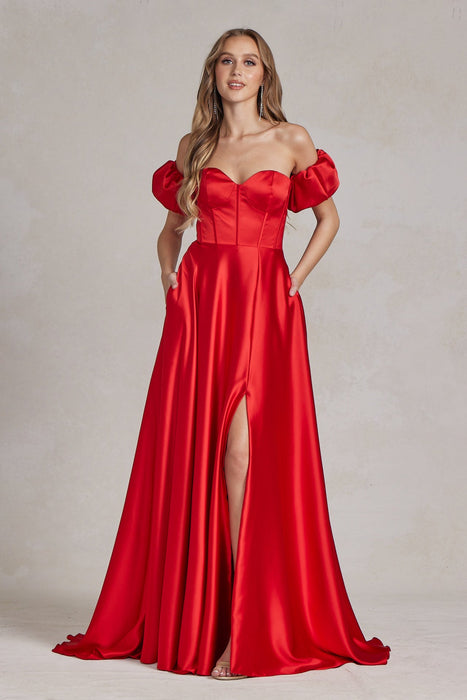 Adelyn Gown